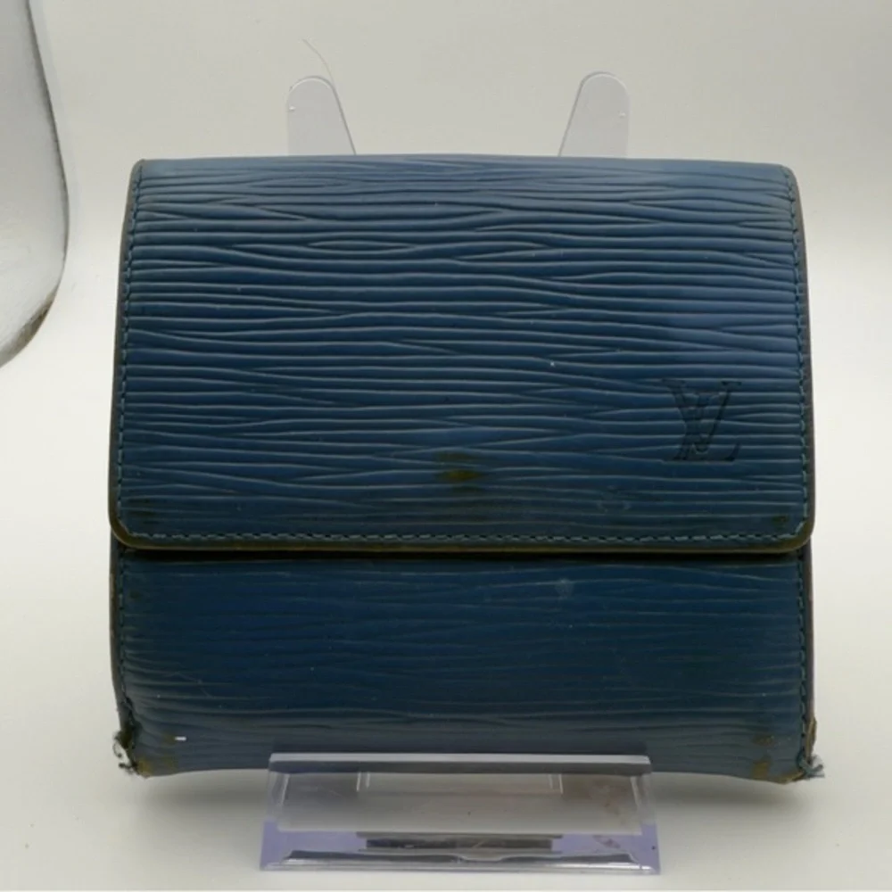 Louis Vuitton Blue Epi Leather Tri-Fold Wallet | Unisex | Pre-Owned |
